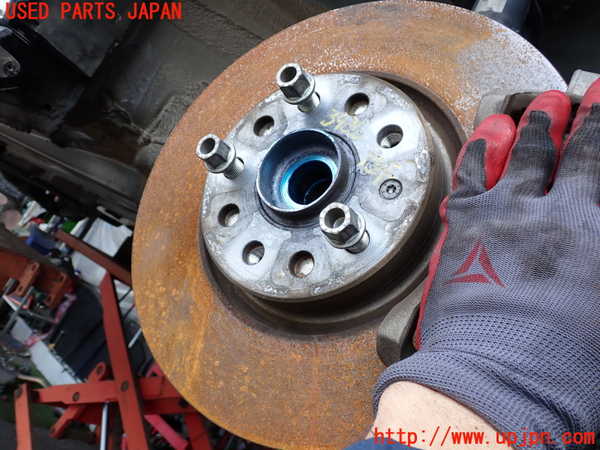 2UPJ-9239364290]VW ゴルフ トゥーラン(1TDFG)右フロントナックルハブ 中古_3