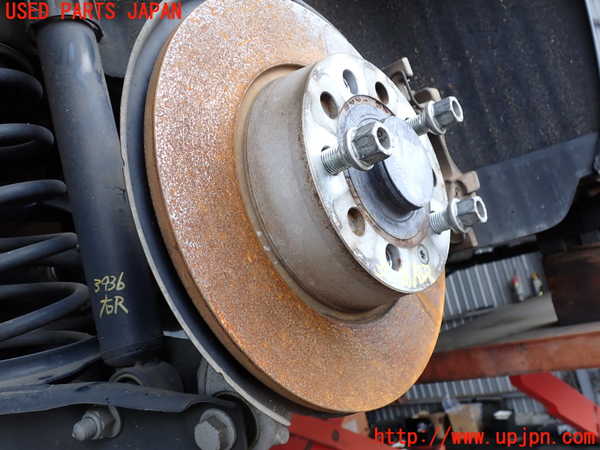 2UPJ-9239364300]VW ゴルフ トゥーラン(1TDFG)右リアナックルハブ 中古_2