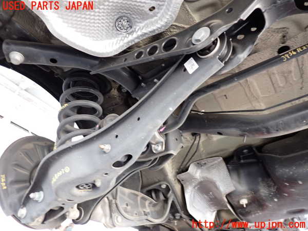 2UPJ-9239365295]VW ゴルフ トゥーラン(1TDFG)リアメンバー 中古_3