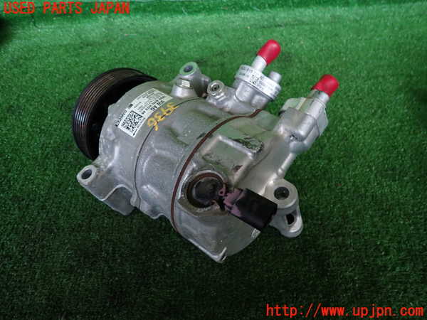 2UPJ-9239366025]VW ゴルフ トゥーラン(1TDFG)エアコンコンプレッサー 中古_2