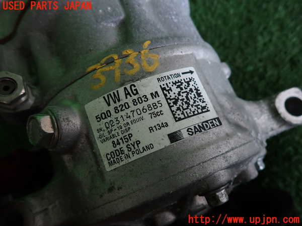 2UPJ-9239366025]VW ゴルフ トゥーラン(1TDFG)エアコンコンプレッサー 中古_4