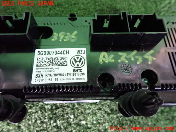 2UPJ-9239366066]VW ゴルフ トゥーラン(1TDFG)エアコンスイッチ1 中古_3