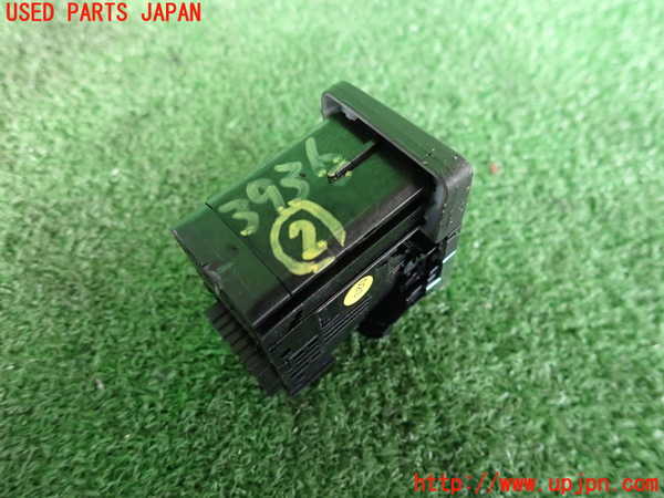 2UPJ-9239366307]VW ゴルフ トゥーラン(1TDFG)スイッチ2 (AUTO HOLD) 中古_2