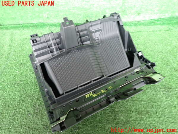 2UPJ-9239367516]VW ゴルフ トゥーラン(1TDFG)グローブボックス1 中古_4