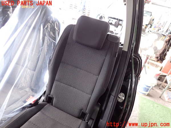 2UPJ-9239367175]VW ゴルフ トゥーラン(1TDFG)左2列目シート 中古_2