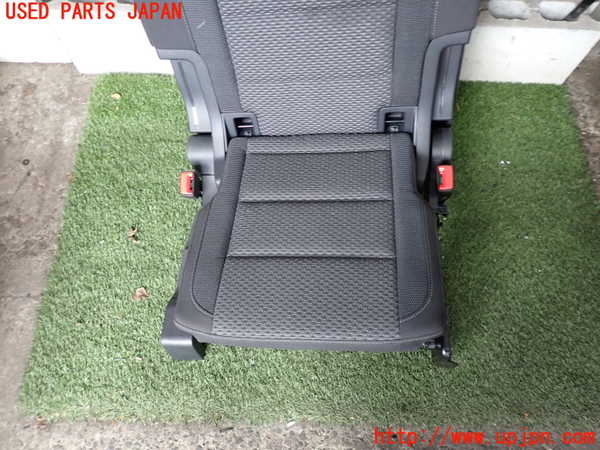 2UPJ-9239367235]VW ゴルフ トゥーラン(1TDFG)右3列目シート 中古_3
