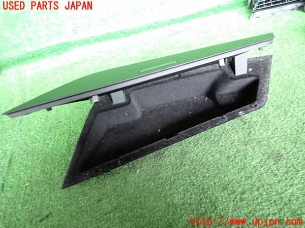 2UPJ-9239367841]VW ゴルフ トゥーラン(1TDFG)小物入れ1 中古_2