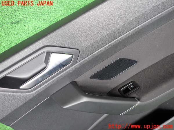 2UPJ-9239361294]VW ゴルフ トゥーラン(1TDFG)右後ドア内張り 中古_2