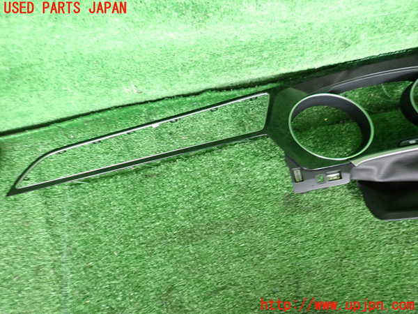 2UPJ-9239367510]VW ゴルフ トゥーラン(1TDFG)メーターフード 中古_3