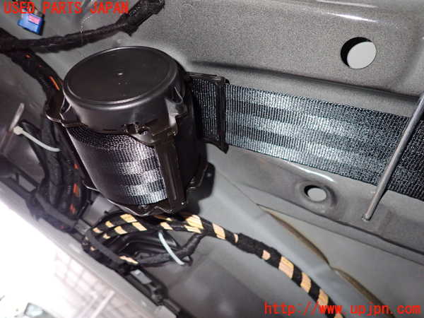 2UPJ-9239367135]VW ゴルフ トゥーラン(1TDFG)真中2列目シートベルト 中古_2