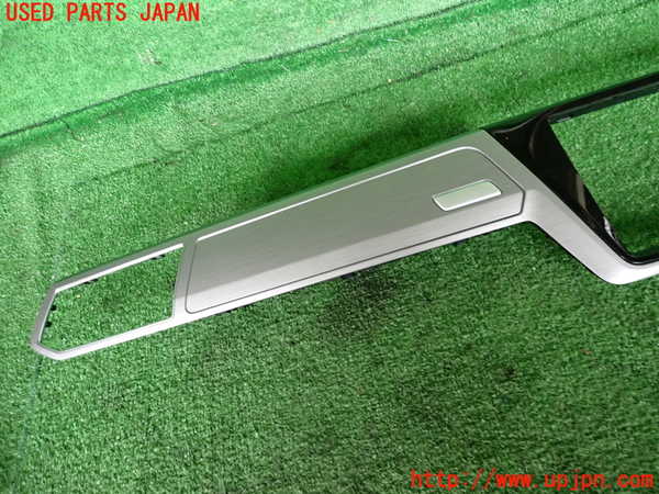 2UPJ-9239367691]VW ゴルフ トゥーラン(1TDFG)内装トリム類1 中古_3