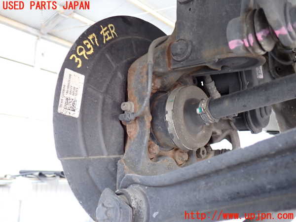2UPJ-9239374305]ジープ・コンパス(M624)左リアナックルハブ 中古_2