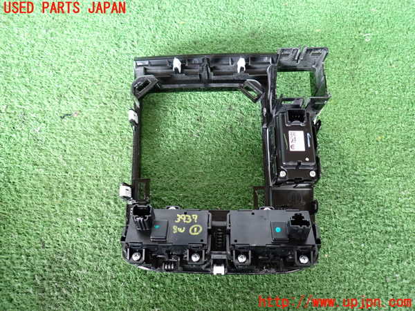 2UPJ-9239376306]ジープ・コンパス(M624)スイッチ1(走行モード) 中古_2