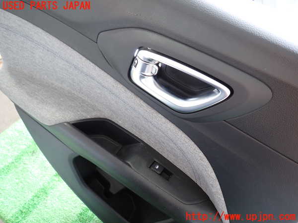 2UPJ-9239371324]ジープ・コンパス(M624)左後ドア内張り 中古_4