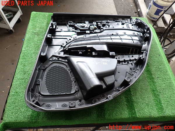 2UPJ-9239371324]ジープ・コンパス(M624)左後ドア内張り 中古_5