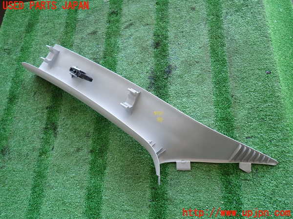 2UPJ-9239377655]ジープ・コンパス(M624)右フロントピラートリム 中古_4