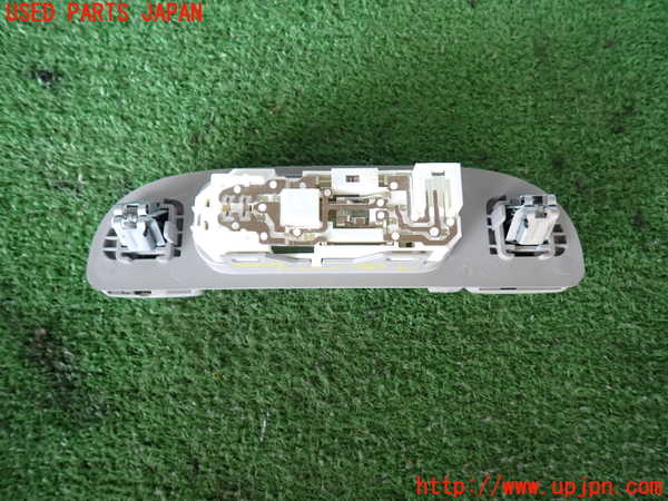 2UPJ-9239376413]ジープ・コンパス(M624)ルームランプ3(2列目左) 中古_3