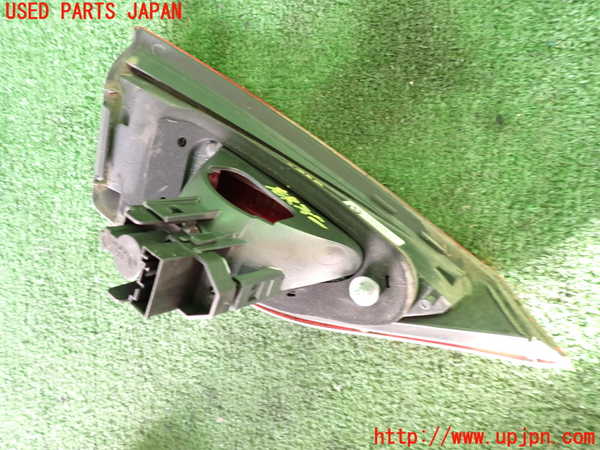 2UPJ-9239381550]BMW X1(VL18)(E84系)右リアフィニッシャー 中古_2