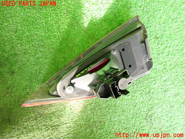 2UPJ-9239381552]BMW X1(VL18)(E84系)左リアフィニッシャー 中古_2