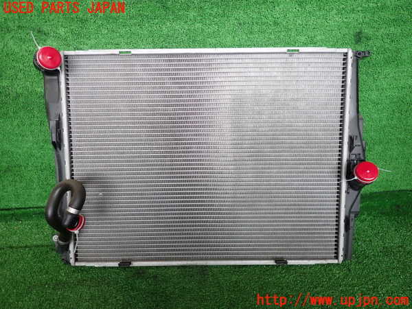 2UPJ-9239382321]BMW X1(VL18)(E84系)ラジエーター1 中古_3