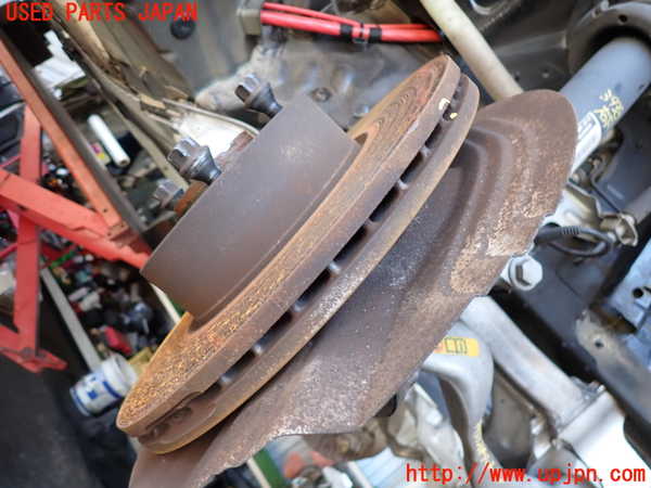 2UPJ-9239384290]BMW X1(VL18)(E84系)右フロントナックルハブ 中古_2