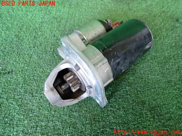 2UPJ-9239386010]BMW X1(VL18)(E84系)セルモーター 中古_2