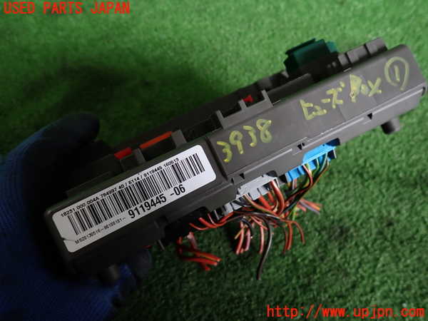 2UPJ-9239386741]BMW X1(VL18)(E84系)ヒューズボックス1 中古_3