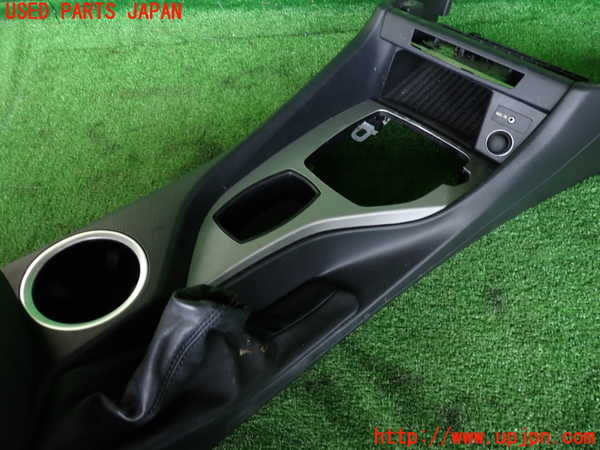 2UPJ-9239387540]BMW X1(VL18)(E84系)センターコンソール 中古_3