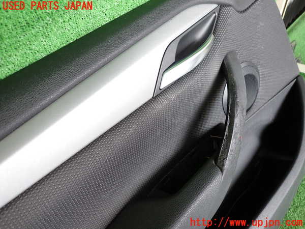 2UPJ-9239381264]BMW X1(VL18)(E84系)左前ドア内張り 中古_2
