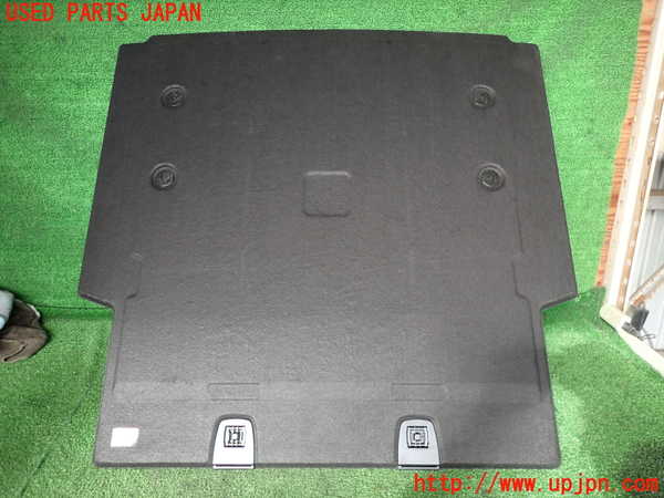 2UPJ-9239387771]BMW X1(VL18)(E84系)ラゲッジトレイ1 中古_2