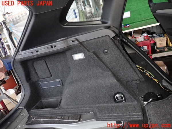 2UPJ-9239387680]BMW X1(VL18)(E84系)左リアピラートリム 中古_3