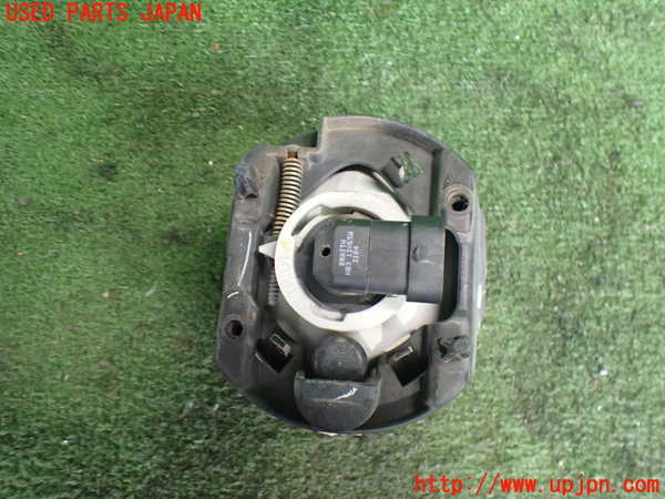 2UPJ-9239391180]クライスラー・300C(LX35-)右フォグ 中古_3