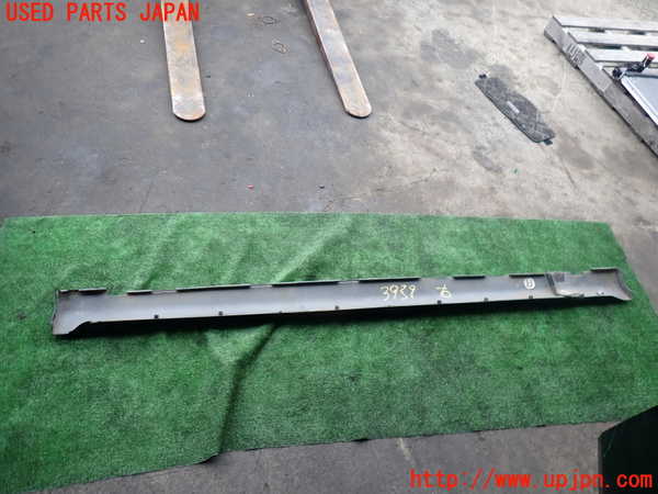 2UPJ-9239391390]クライスラー・300C(LX35-)右サイドステップ 中古_5