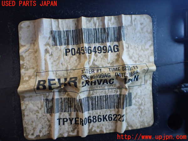 2UPJ-9239396081]クライスラー・300C(LX35-)エバポレーター1 中古_4