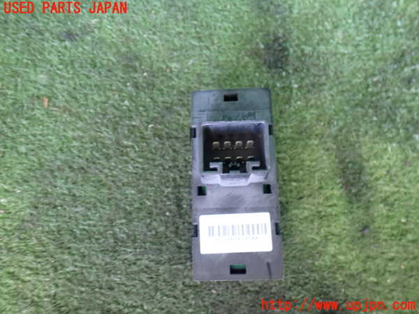 2UPJ-9239396240]クライスラー・300C(LX35-)右前パワーウィンドウスイッチ 中古_2