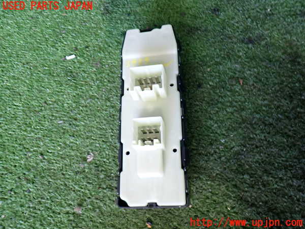 2UPJ-9239396245]クライスラー・300C(LX35-)左前パワーウィンドウスイッチ 中古_2