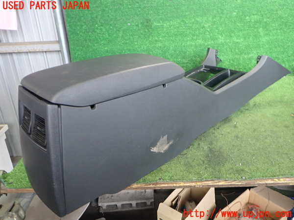 2UPJ-9239397540]クライスラー・300C(LX35-)センターコンソール 中古_2