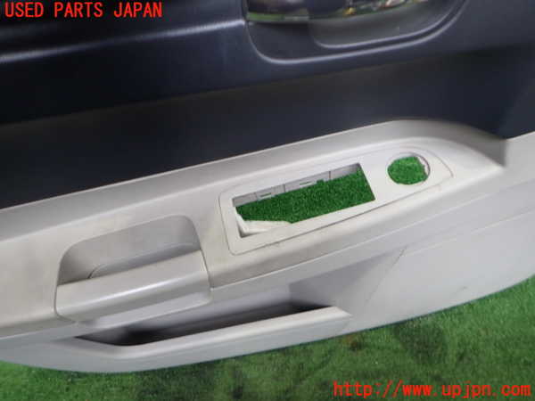 2UPJ-9239391264]クライスラー・300C(LX35-)左前ドア内張り 中古_2