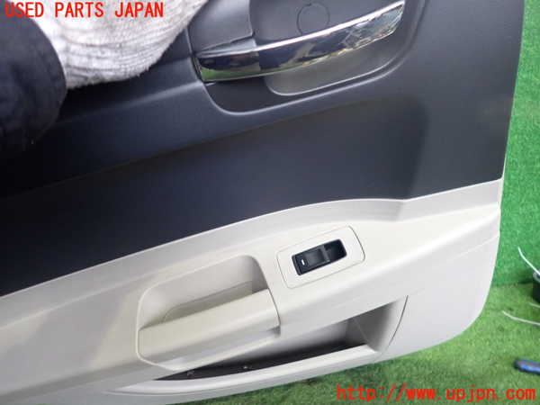 2UPJ-9239391324]クライスラー・300C(LX35-)左後ドア内張り 中古_2