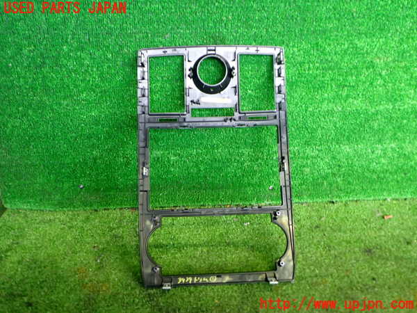 2UPJ-9239397691]クライスラー・300C(LX35-)内装トリム類1 中古_2