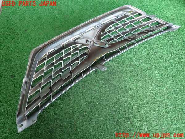 2UPJ-9239401050]マークX(GRX130)ラジエターグリル 中古_2