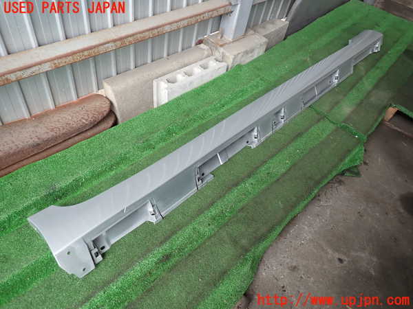 2UPJ-9239401390]マークX(GRX130)右サイドステップ 中古_2