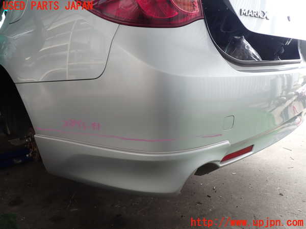 2UPJ-9239401610]マークX(GRX130)リアバンパー 中古_3