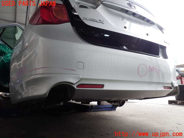 2UPJ-9239401610]マークX(GRX130)リアバンパー 中古_4
