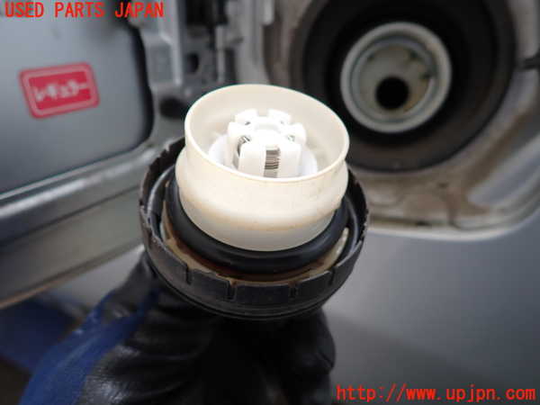 2UPJ-9239401690]マークX(GRX130)フューエルリッド 中古_3