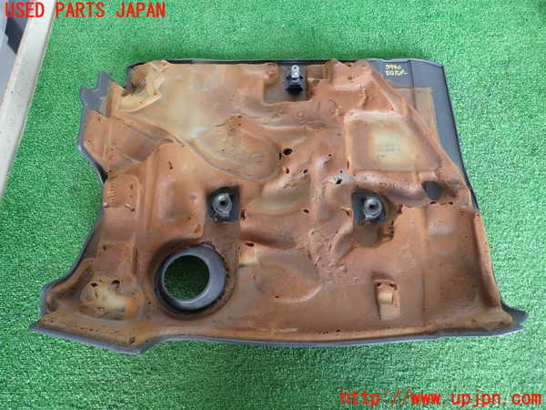 2UPJ-9239402160]マークX(GRX130)エンジンアッパーカバー 中古_2