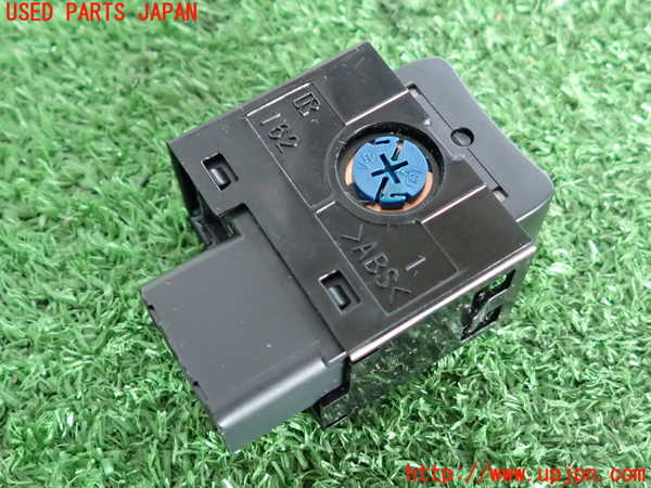 2UPJ-9239406307]マークX(GRX130)スイッチ2(走行モード) 中古_2