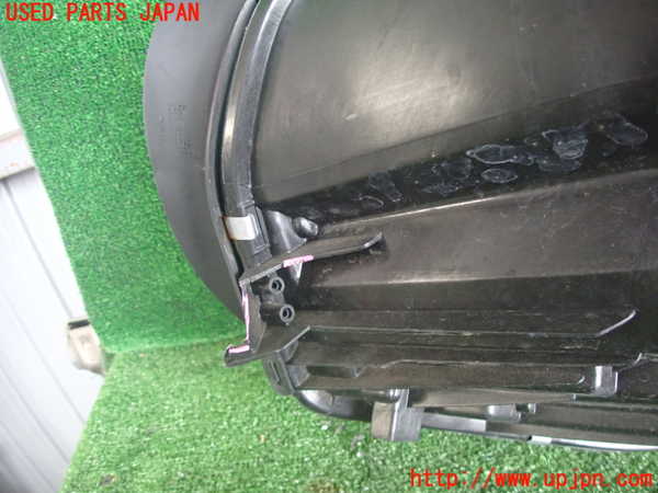 2UPJ-9239411130]BMW ミニ(MINI)クーパーD クロスオーバー F60(YT20)右ヘッドライト LED ジャンク_4