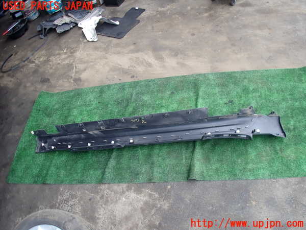 2UPJ-9239411392]BMW ミニ(MINI)クーパーD クロスオーバー F60(YT20)左サイドステップ 中古_5