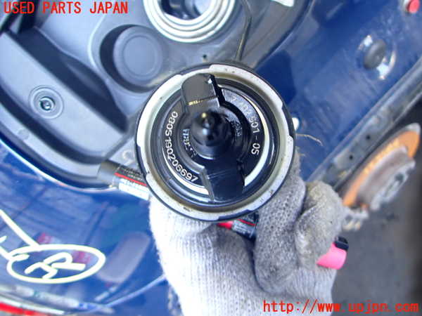 2UPJ-9239411690]BMW ミニ(MINI)クーパーD クロスオーバー F60(YT20)フューエルリッド 中古_3